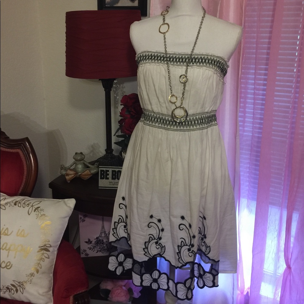 Strapless Sundress with Flower Detail
